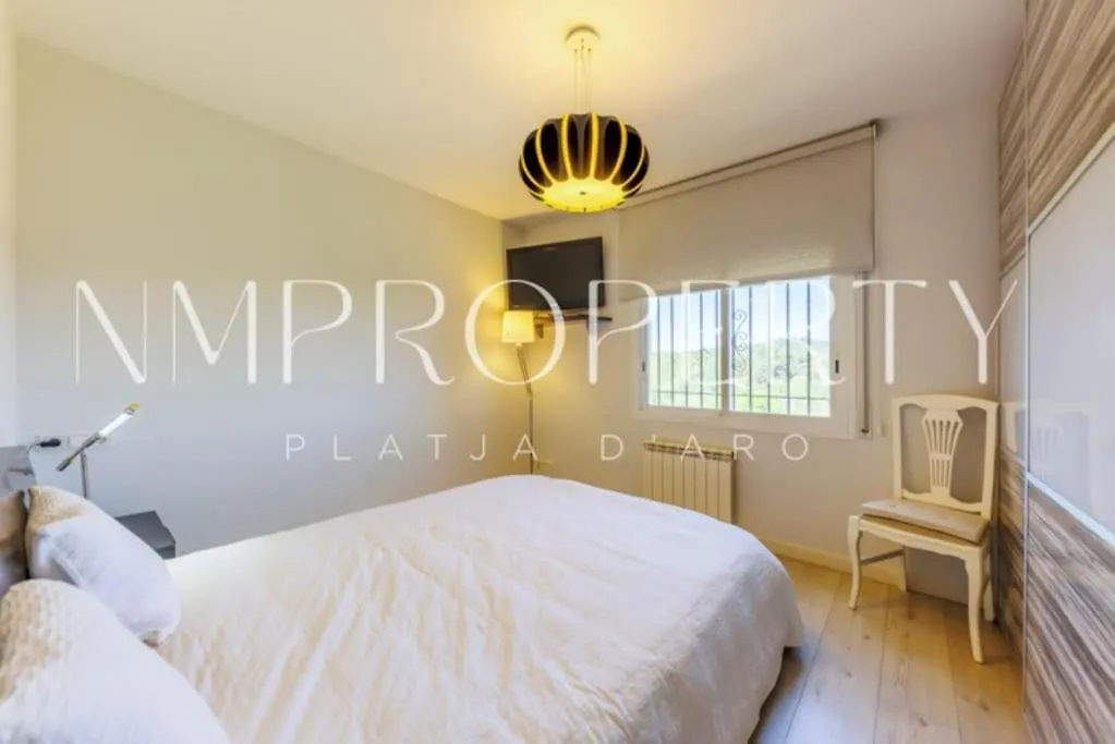 Encantadora Villa En Mas Ros Gerona Ferienhaus